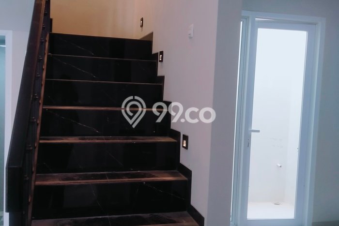 Dijual Rumah Eksklusif 4 KT di Ragunan, Jakarta Selatan Dijual Rumah Eksklusif 4 KT di Ragunan, Jakarta Selatan