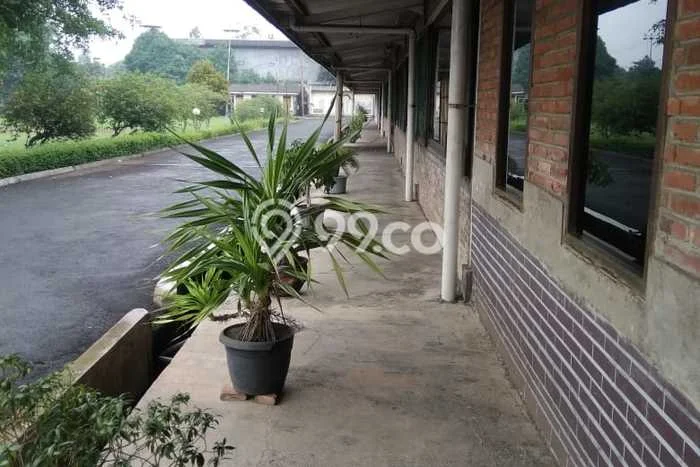 Gudang Komersial Dijual di Jati Uwung Tangerang LT 20000m2 & LB 8000m2 Gudang Komersial Dijual di Jati Uwung Tangerang LT 20000m2 & LB 8000m2