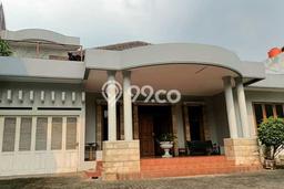 Rumah Luxury Modern Tanpa Renovasi di Cipete Jakarta Selatan Rumah Luxury Modern Tanpa Renovasi di Cipete Jakarta Selatan