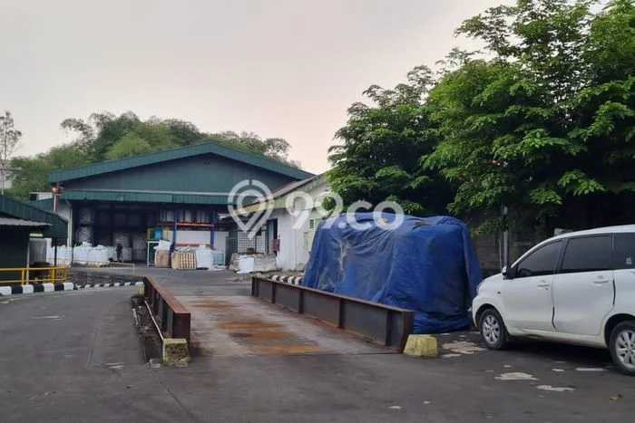 Lokasi Strategis! Dijual Pabrik Bisnis di Gunung Putri, Bogor Kondisi Baik Lokasi Strategis! Dijual Pabrik Bisnis di Gunung Putri, Bogor Kondisi Baik