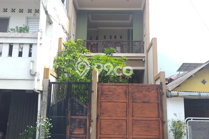 Dijual Rumah Strategis Bagus Punya 3 KT di Kemayoran Jakarta Pusat SHM Dijual Rumah Strategis Bagus Punya 3 KT di Kemayoran Jakarta Pusat SHM
