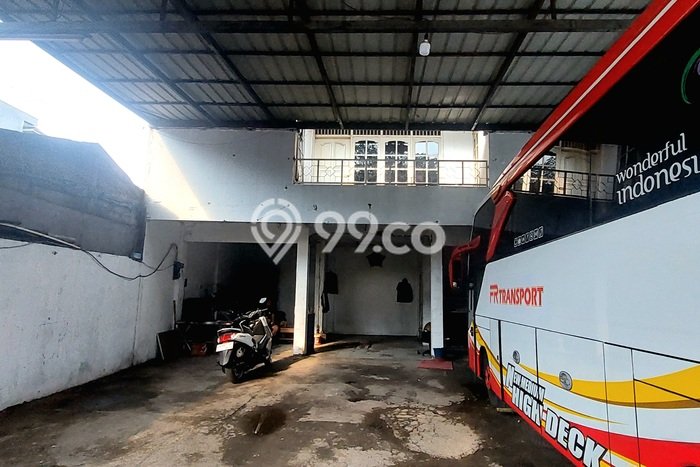 Unit Komersial Dijual di Jakarta Selatan LT 128m2 & LB 142m2 Unit Komersial Dijual di Jakarta Selatan LT 128m2 & LB 142m2