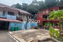 Rumah Luas Asri 20 KT Siap Pakai di Kalisari Jakarta Timur Rumah Luas Asri 20 KT Siap Pakai di Kalisari Jakarta Timur