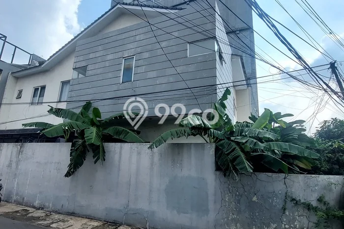 Rumah Modern Cantik 5 Kamar Siap Huni di Kebayoran Lama Rumah Modern Cantik 5 Kamar Siap Huni di Kebayoran Lama