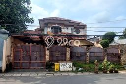 Dijual Rumah 5 Kamar Lokasi Ideal Nyaman dan Strategis di Kramat Jati Dijual Rumah 5 Kamar Lokasi Ideal Nyaman dan Strategis di Kramat Jati
