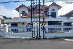 Hunian Mewah LB 300m2 Siap Pakai Desain Elegan di Kayu Putih, Jakarta Timur Hunian Mewah LB 300m2 Siap Pakai Desain Elegan di Kayu Putih, Jakarta Timur