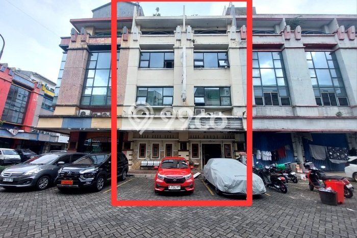 Ruko Bagus LT 156m2 LB 800m2 Dijual di Kebayoran Baru Jakarta Selatan Ruko Bagus LT 156m2 LB 800m2 Dijual di Kebayoran Baru Jakarta Selatan