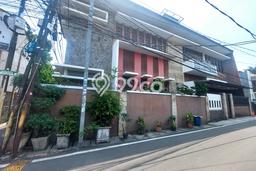 Dijual Hunian Rumah Nyaman 5 KT di Utan Kayu, Jakarta Timur Dijual Hunian Rumah Nyaman 5 KT di Utan Kayu, Jakarta Timur