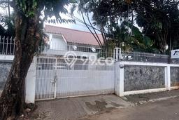 Hunian Mewah LB 400m2 Siap Huni Desain Elegan di Kemang, Jakarta Selatan Hunian Mewah LB 400m2 Siap Huni Desain Elegan di Kemang, Jakarta Selatan