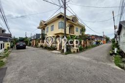 Rumah Strategis Minimalis Lb 250m2 di Cilodong, Depok Rumah Strategis Minimalis Lb 250m2 di Cilodong, Depok