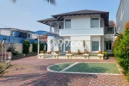 Rumah Elit Modern Tanpa Renovasi di Lebak Bulus Jakarta Selatan Rumah Elit Modern Tanpa Renovasi di Lebak Bulus Jakarta Selatan