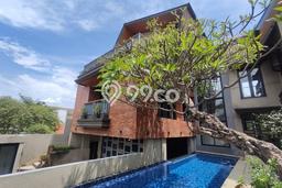 Dijual Rumah Luas Elegan Dengan View Cantik di Cipinang Melayu, Jakarta Timur Dijual Rumah Luas Elegan Dengan View Cantik di Cipinang Melayu, Jakarta Timur