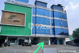Ruko Dijual di Jakarta Timur LT 54m2 & LB 216m2 Lokasi Terbaik! Ruko Dijual di Jakarta Timur LT 54m2 & LB 216m2 Lokasi Terbaik!
