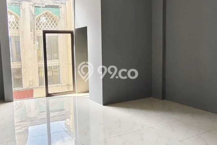 Ruko Dijual di Prime Area Depok Luas 300m2 Ruko Dijual di Prime Area Depok Luas 300m2