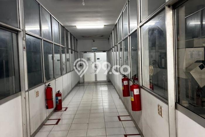 Unit Gudang Disewa Lokasi Tangerang, Tangerang Spesifikasi Luas Bangunan 1384m2 Unit Gudang Disewa Lokasi Tangerang, Tangerang Spesifikasi Luas Bangunan 1384m2