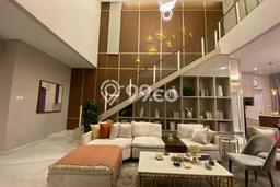 Hunian Mewah LB 283m2 Siap Pakai Desain Elegan di Gading Serpong, Tangerang Hunian Mewah LB 283m2 Siap Pakai Desain Elegan di Gading Serpong, Tangerang
