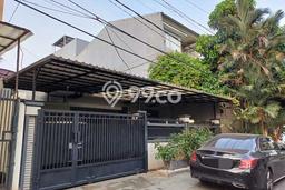 Jual Cepat Rumah Terawat di Kawasan Pulomas, Jakarta Timur Jual Cepat Rumah Terawat di Kawasan Pulomas, Jakarta Timur
