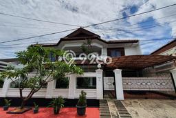 Rumah di Pondok Bambu, Jakarta Timur, LT 570m² Bangunan 507m² Rumah di Pondok Bambu, Jakarta Timur, LT 570m² Bangunan 507m²