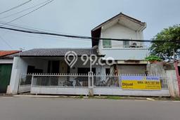Rumah Strategis Minimalis Lb 137m2 di Jatinegara, Jakarta Timur Rumah Strategis Minimalis Lb 137m2 di Jatinegara, Jakarta Timur