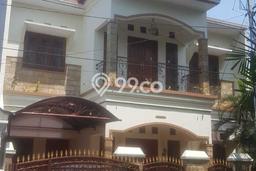 Jual Rumah Luas Elegan Dengan View Cantik di Kampung Ambon, Jakarta Timur Jual Rumah Luas Elegan Dengan View Cantik di Kampung Ambon, Jakarta Timur