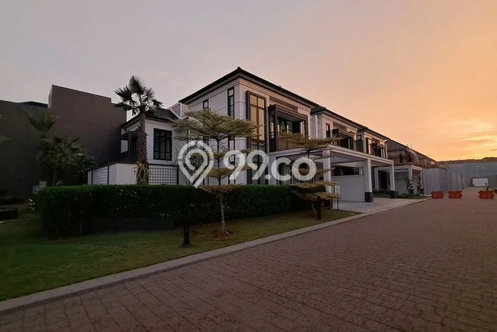 Jual Rumah Luas Elegan Dengan View Cantik di Gading Serpong, Tangerang Jual Rumah Luas Elegan Dengan View Cantik di Gading Serpong, Tangerang