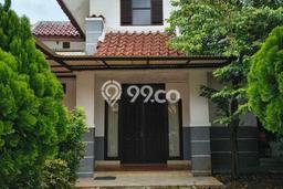 Dijual Rumah Mewah Megah Dengan View Cantik di Alam Sutera, Tangerang Dijual Rumah Mewah Megah Dengan View Cantik di Alam Sutera, Tangerang