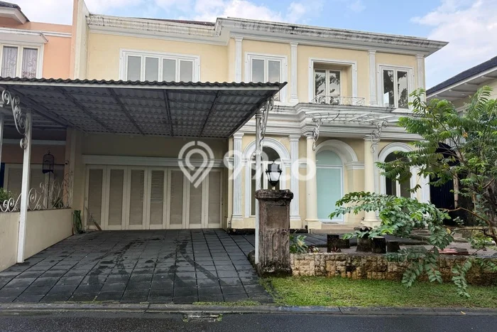 For Sale Rumah Mewah Exclusive di Serpong Utara, Tangerang Selatan For Sale Rumah Mewah Exclusive di Serpong Utara, Tangerang Selatan