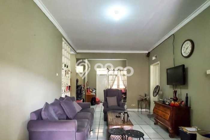 Rumah Modern 3 KT di BSD Nusaloka Tangerang Unfurnished Rumah Modern 3 KT di BSD Nusaloka Tangerang Unfurnished