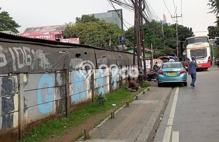 Kavling Tanah untuk Dijual di Lebak Bulus, Jakarta Selatan, Luas 1500m2 Kavling Tanah untuk Dijual di Lebak Bulus, Jakarta Selatan, Luas 1500m2