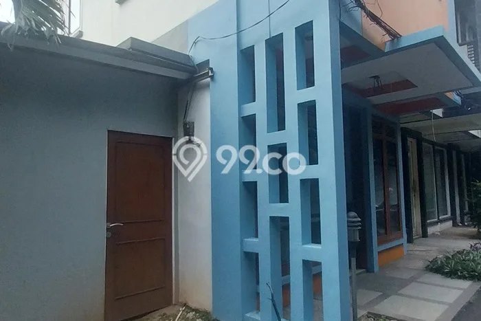 Disewakan Ruko di Kawasan Ramai Pondok Pinang Luas 150m2 Disewakan Ruko di Kawasan Ramai Pondok Pinang Luas 150m2