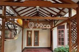 For Sale Hunian Rumah Nyaman 4 KT di Bintaro, Tangerang Selatan For Sale Hunian Rumah Nyaman 4 KT di Bintaro, Tangerang Selatan