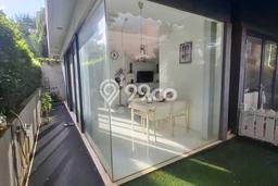 For Sale! Premium House LT 189m2 Desain Elegan di Veteran For Sale! Premium House LT 189m2 Desain Elegan di Veteran