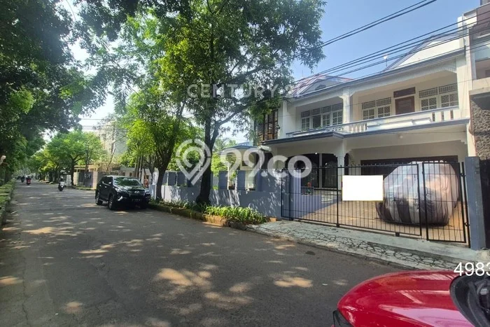 Rumah Tenang di Sektor 7-Bintaro, 3 KM, Luas 323m² Bangunan 400m² Rumah Tenang di Sektor 7-Bintaro, 3 KM, Luas 323m² Bangunan 400m²