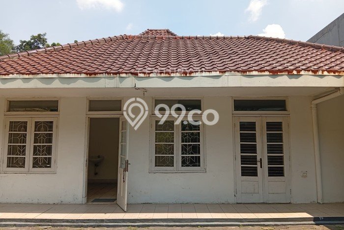 For Sale Rumah Mewah Exclusive di Menteng, Jakarta Pusat For Sale Rumah Mewah Exclusive di Menteng, Jakarta Pusat