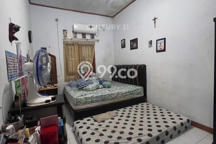 For Sale Rumah 3 Kamar Lokasi Strategis Bagus dan Strategis di Pesanggrahan For Sale Rumah 3 Kamar Lokasi Strategis Bagus dan Strategis di Pesanggrahan