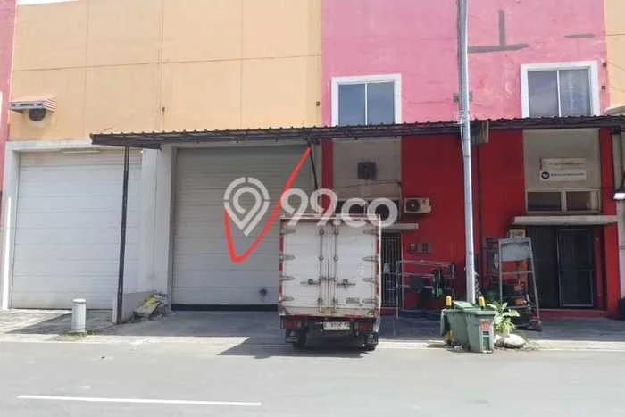 Gudang bagus disewakan di Cakung Jakarta Timur dengan LB 180m2 harga sewa terbaik Gudang bagus disewakan di Cakung Jakarta Timur dengan LB 180m2 harga sewa terbaik