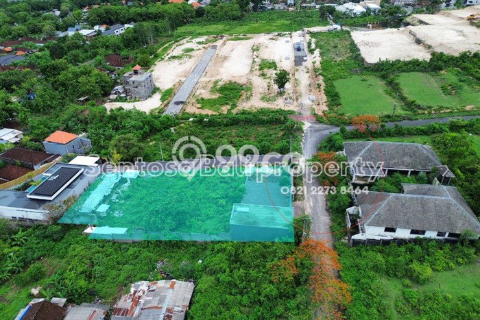 Tanah di Jimbaran, Badung Luas 2170m2 Dijual Segera Tanah di Jimbaran, Badung Luas 2170m2 Dijual Segera