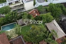 Dijual Rumah Mewah Megah Dengan View Eksklusif di Canggu, Badung Dijual Rumah Mewah Megah Dengan View Eksklusif di Canggu, Badung