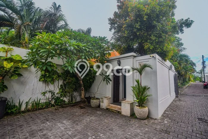 Jual Rumah Luas Elegan Dengan View Eksklusif di Umalas, Badung Jual Rumah Luas Elegan Dengan View Eksklusif di Umalas, Badung