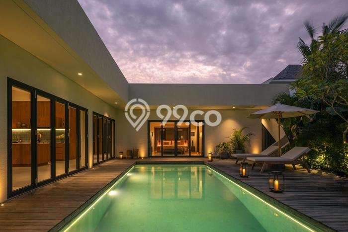 Rumah Luxury Modern Tanpa Renovasi di Umalas Badung Rumah Luxury Modern Tanpa Renovasi di Umalas Badung