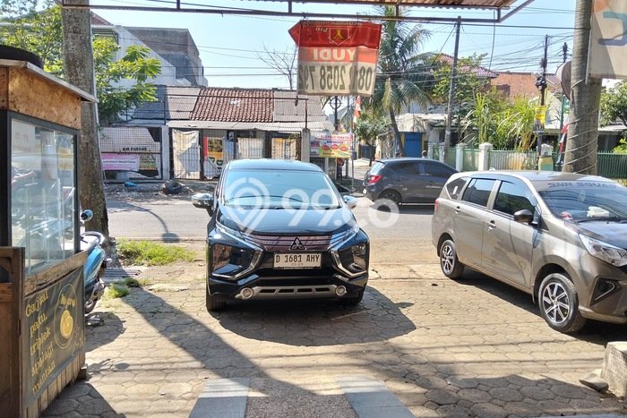 Area Strategis! Disewakan Ruko Lokasi Antapani, Bandung Cocok untuk Bisnis Area Strategis! Disewakan Ruko Lokasi Antapani, Bandung Cocok untuk Bisnis