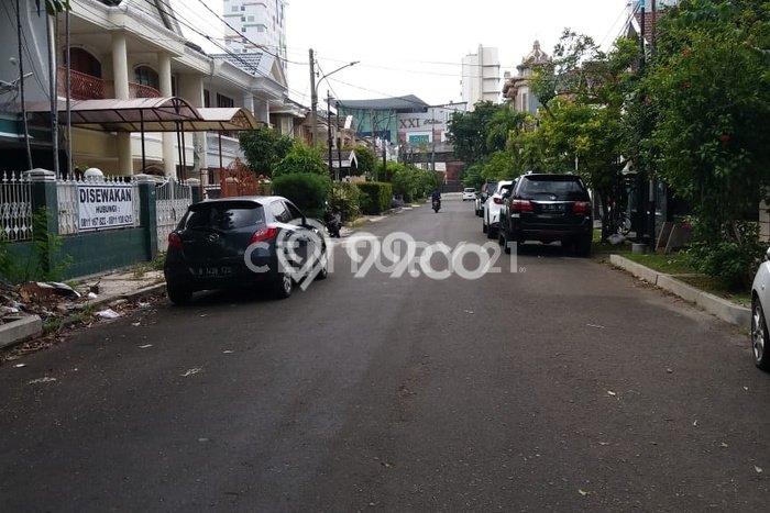 Rumah Mewah Siap Huni LT 260m2 di Kelapa Gading, Jakarta Utara Rumah Mewah Siap Huni LT 260m2 di Kelapa Gading, Jakarta Utara