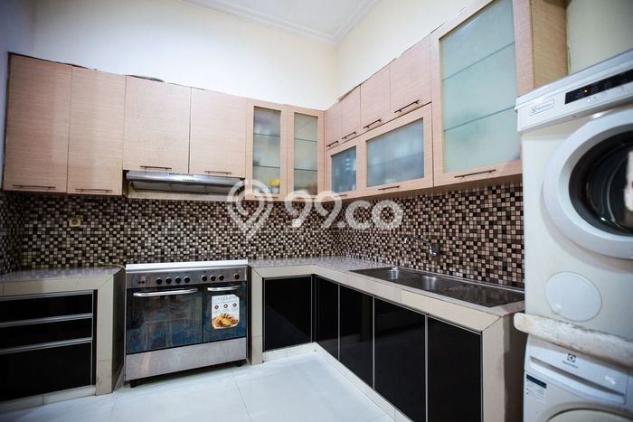 Rumah Luxury Modern Tanpa Renovasi di Kayu Putih Jakarta Timur Rumah Luxury Modern Tanpa Renovasi di Kayu Putih Jakarta Timur