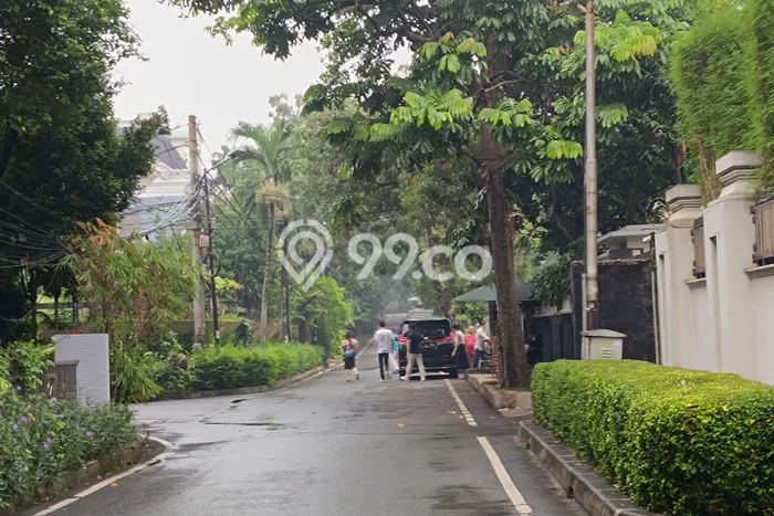 Dijual Hunian Mewah dengan Fasilitas Sekitar Komplit di Menteng, Jakarta Pusat Dijual Hunian Mewah dengan Fasilitas Sekitar Komplit di Menteng, Jakarta Pusat