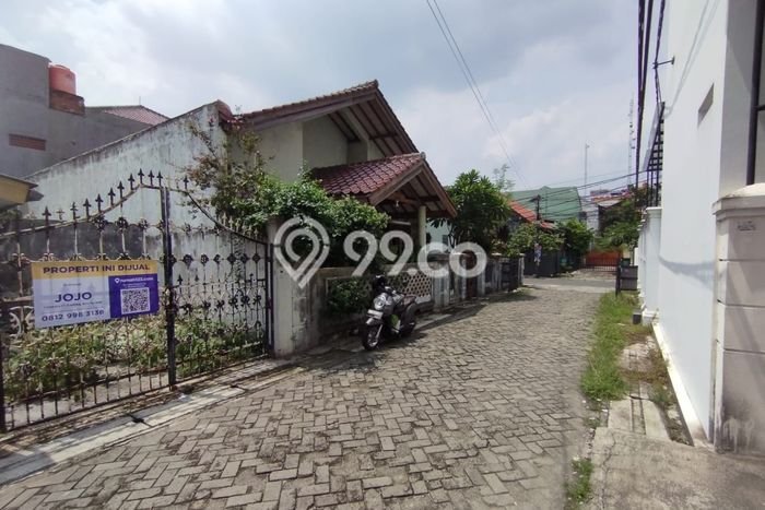 Rumah Modern 2 Kamar LT 198m2 di Jurangmangu Rumah Modern 2 Kamar LT 198m2 di Jurangmangu