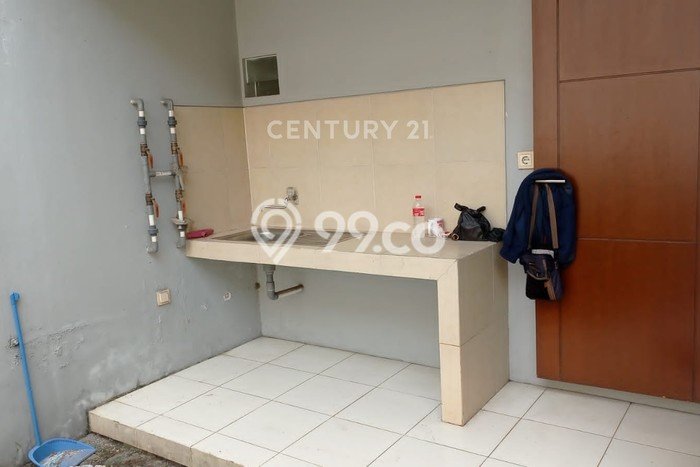 Hunian Cantik Modern Lb 110m2 di Ciracas, Jakarta Timur Hunian Cantik Modern Lb 110m2 di Ciracas, Jakarta Timur
