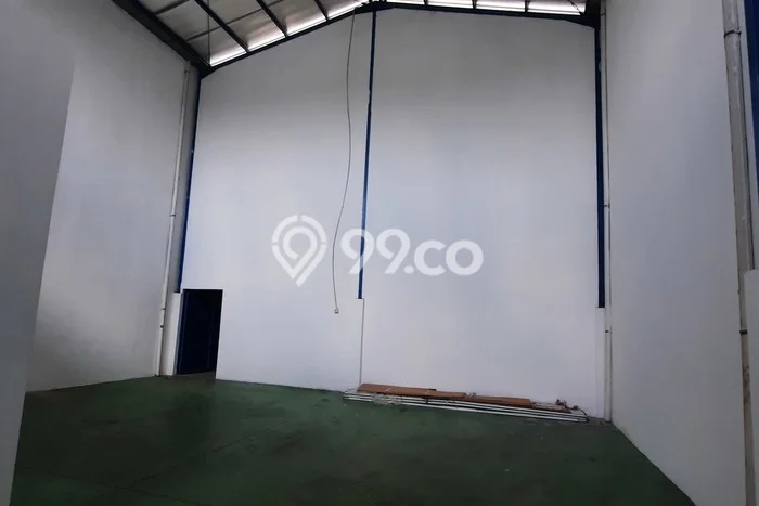 Unit Gudang disewakan di Cakung Jakarta Timur dengan LT 235m2 / LB 120m2 Unit Gudang disewakan di Cakung Jakarta Timur dengan LT 235m2 / LB 120m2