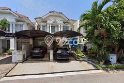 For Sale! Luxury House LT 180m2 Desain Elegan di Pakuwon CIty For Sale! Luxury House LT 180m2 Desain Elegan di Pakuwon CIty