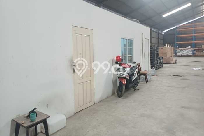 Gudang untuk Disewa di Pusat Tangerang Luas Bangunan 1000m2 Gudang untuk Disewa di Pusat Tangerang Luas Bangunan 1000m2