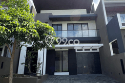 Rumah Luxury Modern Tanpa Renovasi di Citraland Surabaya Rumah Luxury Modern Tanpa Renovasi di Citraland Surabaya